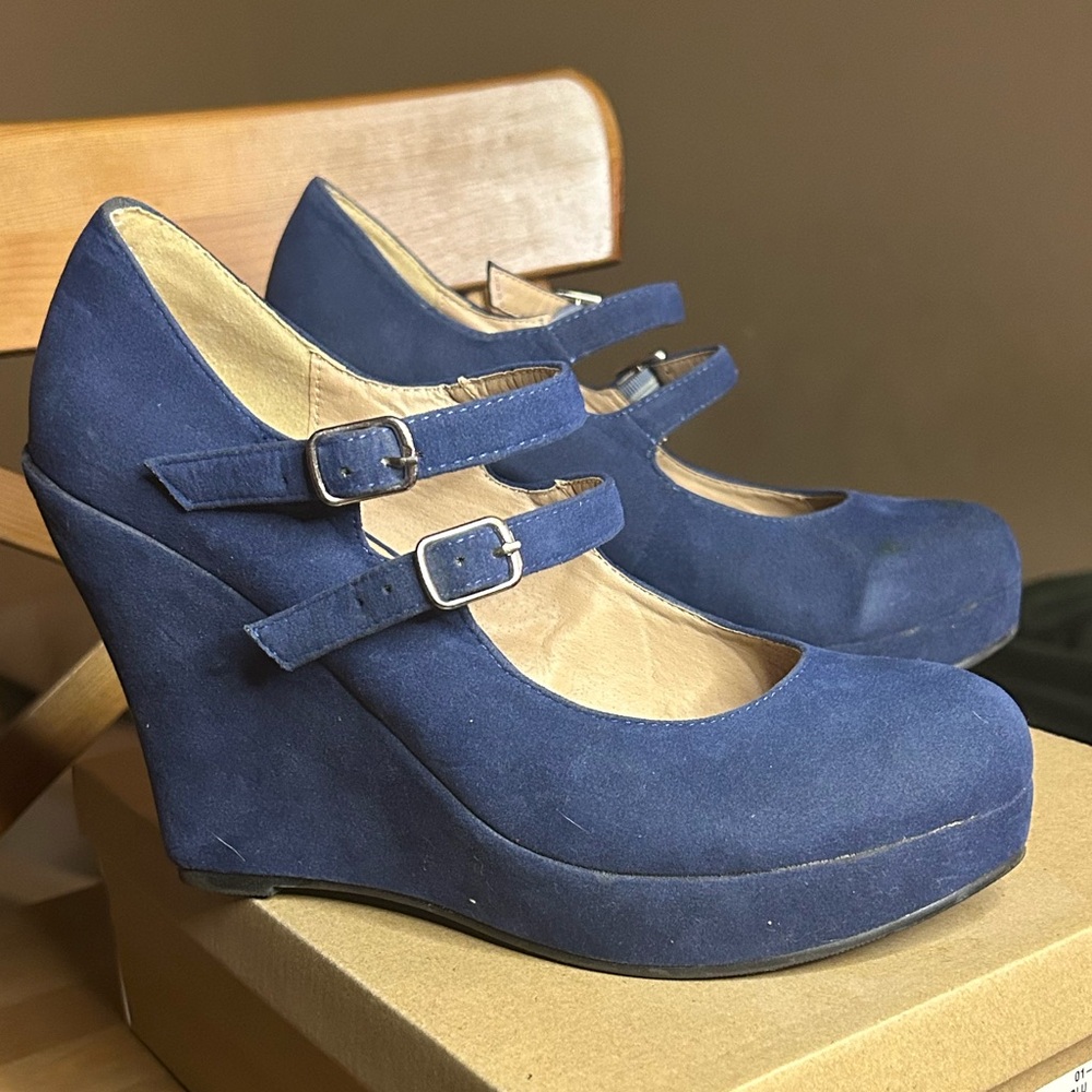 Blue suede-like Mary Jane Wedges